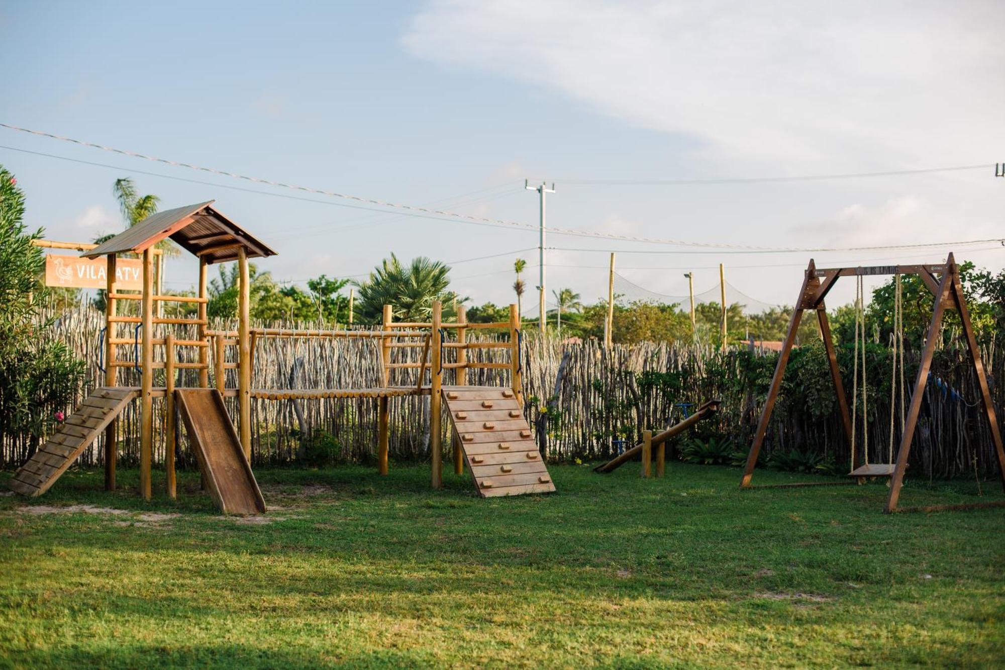 Vila Aty Lodge อาชินส์ ภายนอก รูปภาพ